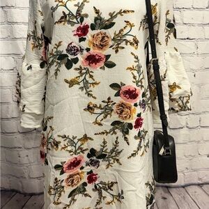 Floral Long Sleeve Dress in White and Pink